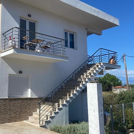 Villa Delfini Chrani Exteriör bild